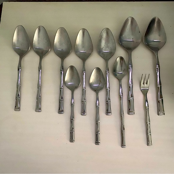 Stainless Korea Flatware Bamboo - Picture 1 of 3